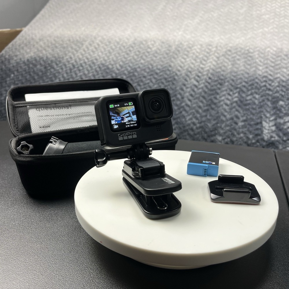 GoPro Hero 9 Black Camera + Case/Extra Battery/Floating Grip/Helmet&Clamp Mount